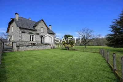 Maison - 171 m² - 5 pièces