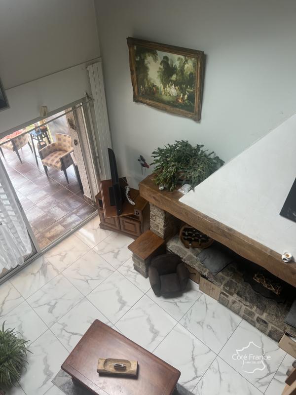 Maison - 140 m² - 5 pièces