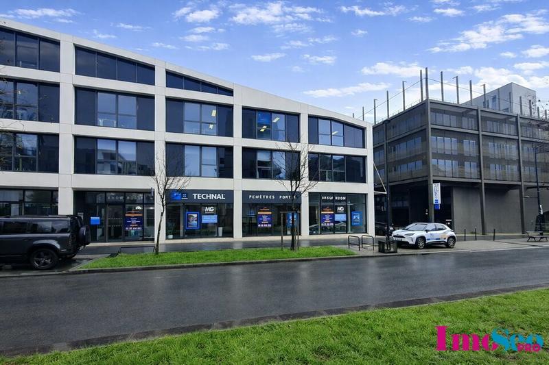 Local commercial - 202 m²