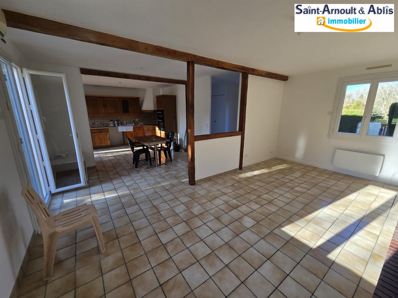 Maison - 90 m² - 4 pièces