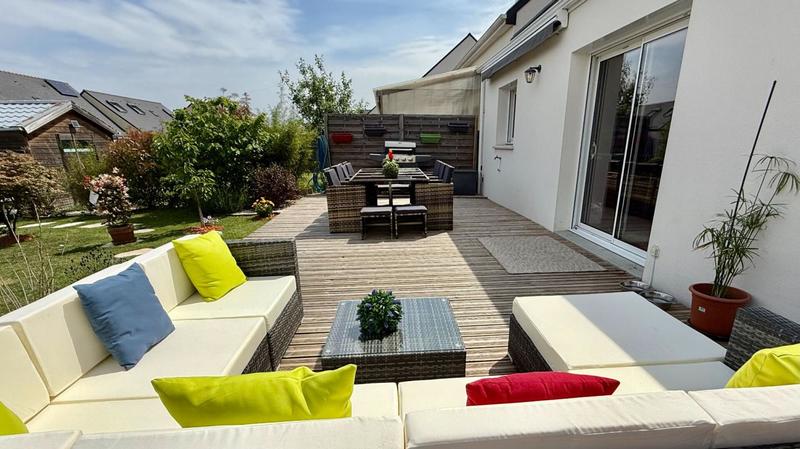 Maison - 102 m² - 5 pièces