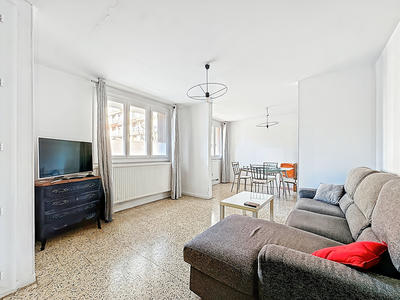 Appartement - 88 m² - 5 pièces