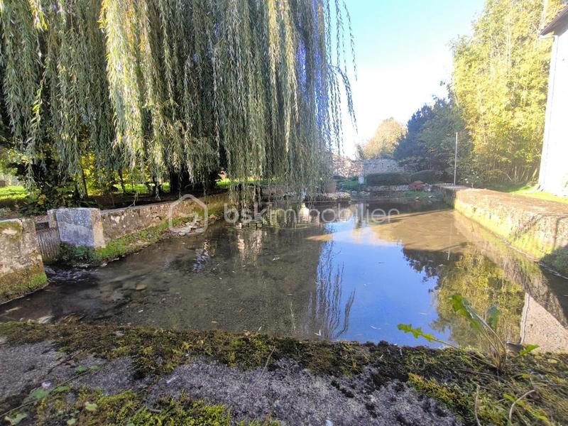 Demeure - 199 m² - 12 pièces