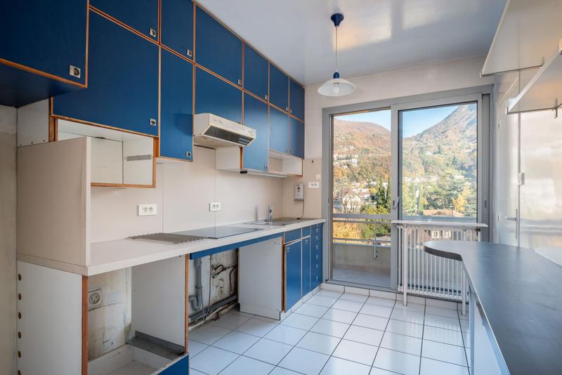 Appartement - 93 m² - 3 pièces