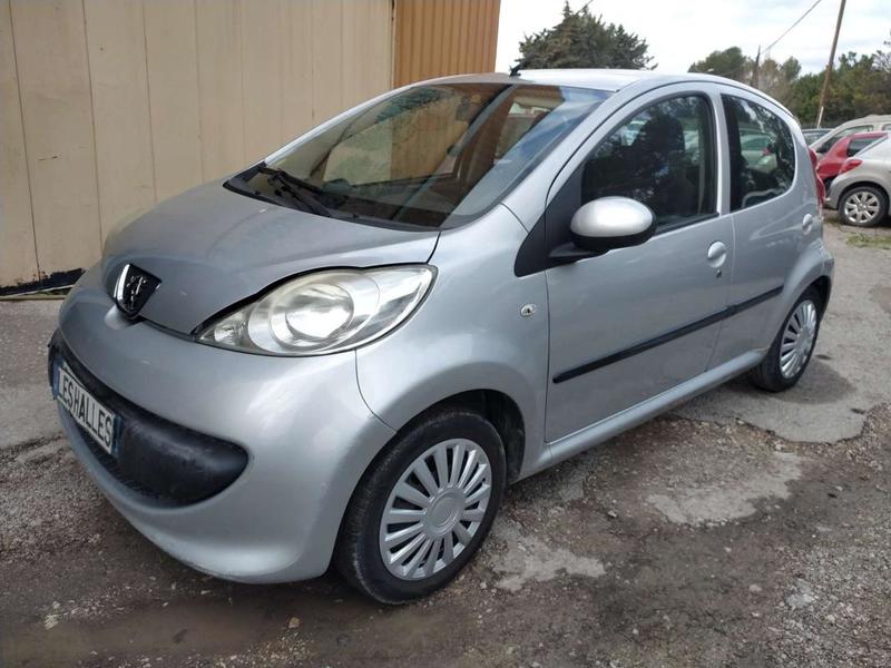 Peugeot 107 1,0 68cv 12v 2-Troniv Trendy Boite Auto