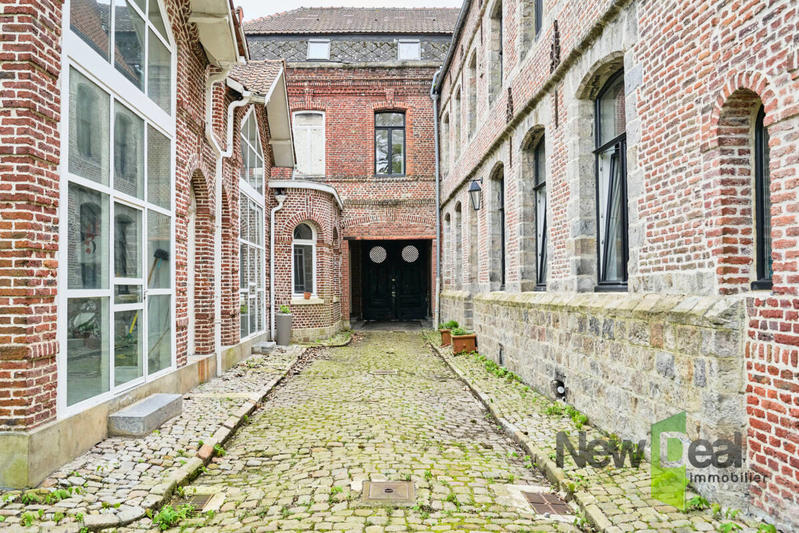 Demeure - 560 m² - 15 pièces