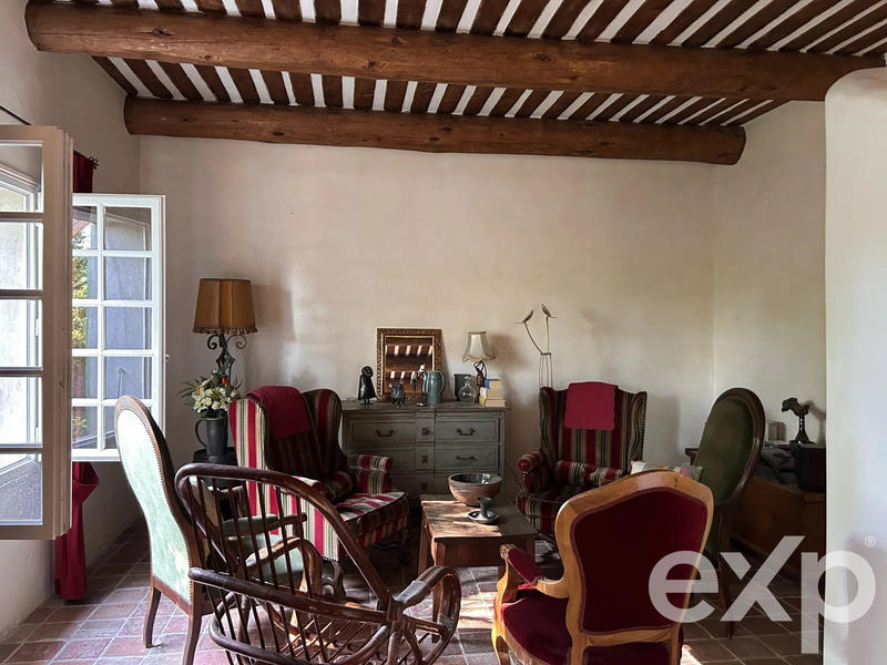 Maison - 195 m² - 6 pièces