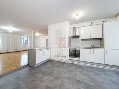 Appartement - 99 m² - 3 pièces