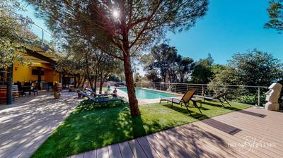 Villa - 285 m² - 12 pièces