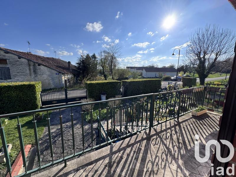 Maison de village - 160 m² - 7 pièces