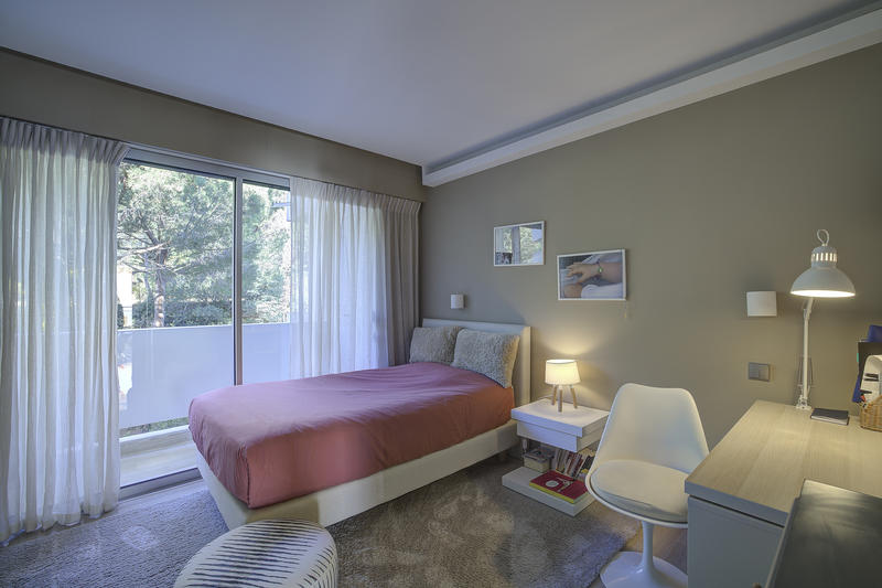 Appartement - 150 m² - 5 pièces