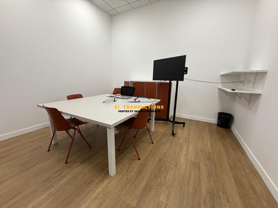 Bureau - 134 m²