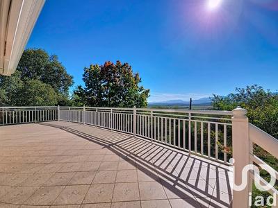 Maison - 128 m² - 6 pièces