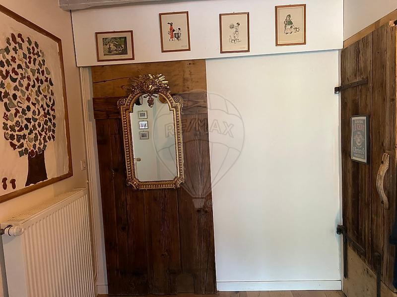 Demeure - 166 m² - 5 pièces