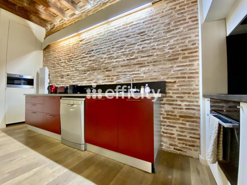 Appartement - 72 m² - 2 pièces