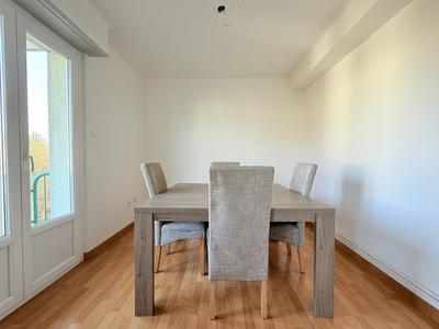 Appartement - 89 m² - 4 pièces