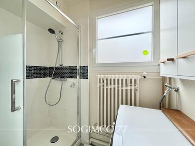 Appartement - 48 m² - 3 pièces