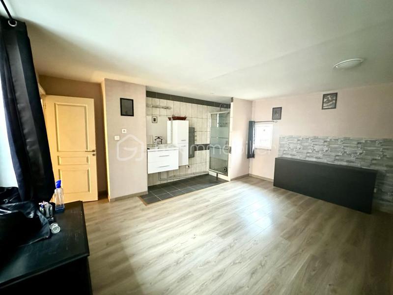 Immeuble - 250 m² - 15 pièces