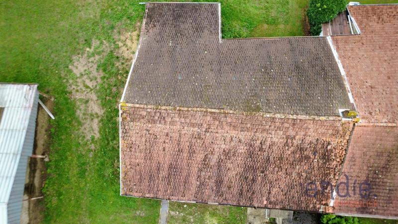 Corps de ferme - 400 m² - 4 pièces