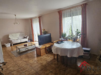 Maison - 86 m² - 4 pièces