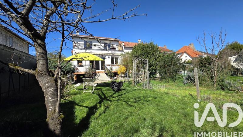 Maison - 133 m² - 6 pièces