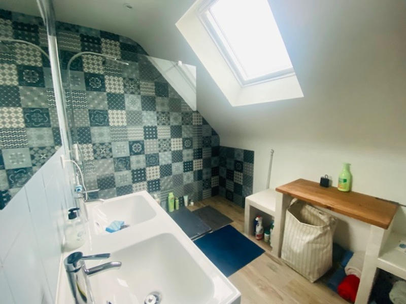 Maison - 181 m² - 7 pièces