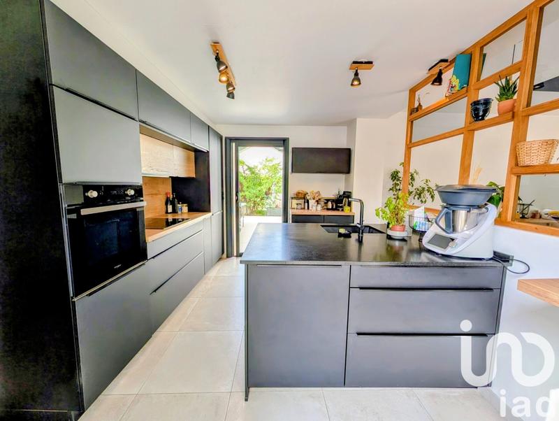 Maison - 164 m² - 7 pièces