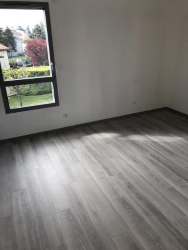 Appartement - 80 m² - 3 pièces