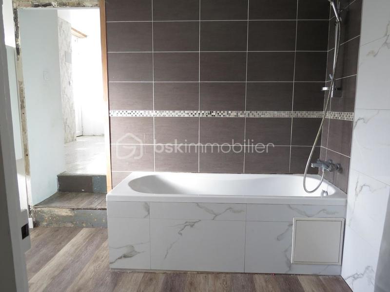 Longère - 97 m² - 6 pièces