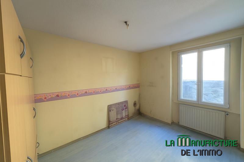 Maison - 322 m² - 4 pièces