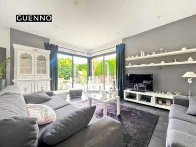 Maison - 195 m² - 8 pièces