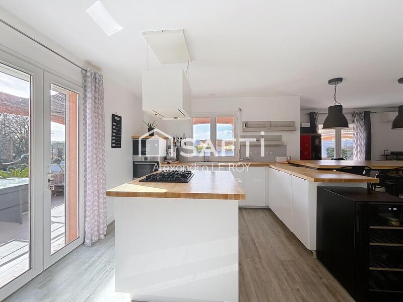 Maison - 132 m² - 4 pièces