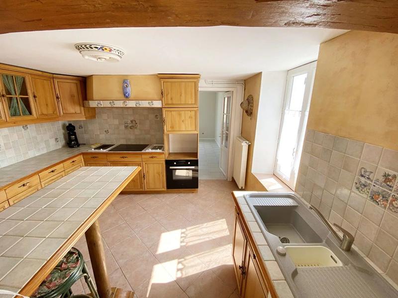 Maison - 181 m² - 5 pièces