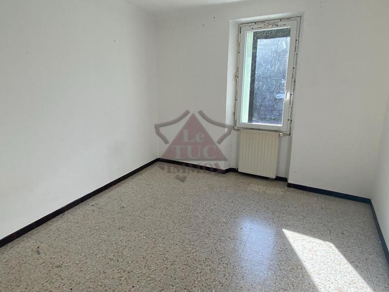 Maison de village - 196 m² - 10 pièces