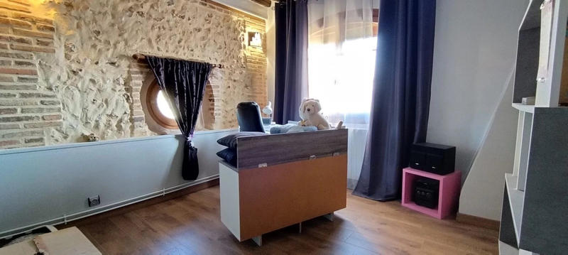 Maison - 185 m² - 6 pièces