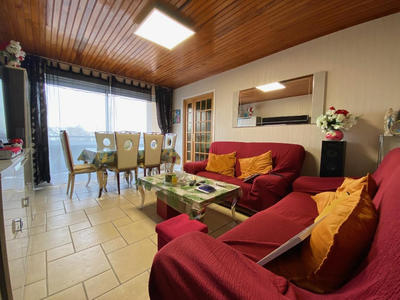 Appartement - 79 m² - 4 pièces