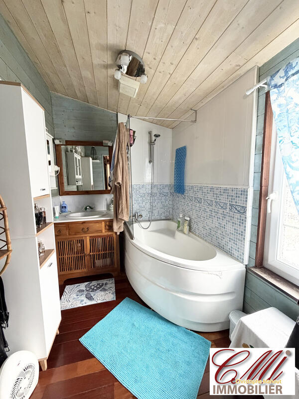 Maison - 106 m² - 5 pièces