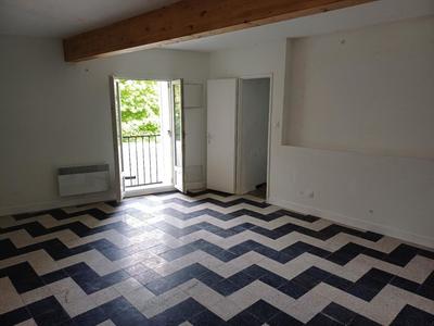 Maison - 93 m² - 6 pièces