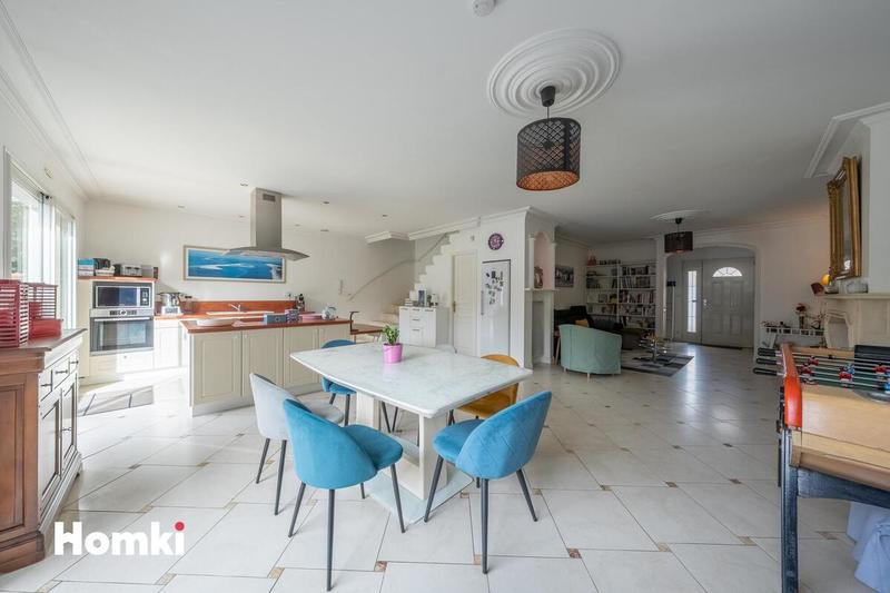 Maison - 134 m² - 6 pièces