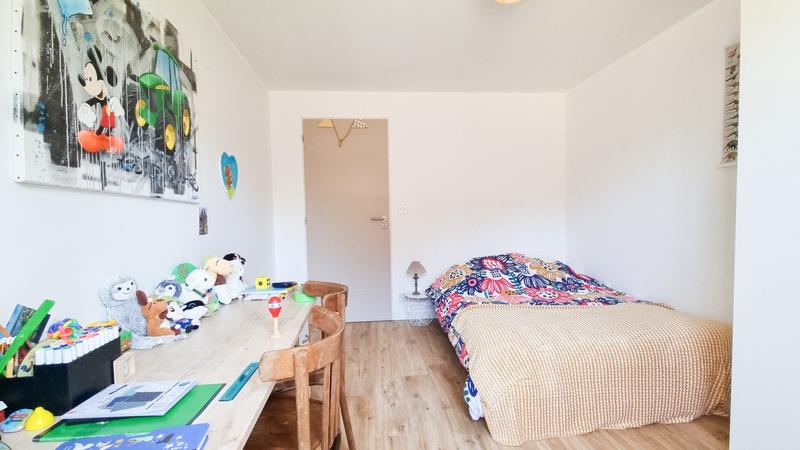 Maison - 230 m² - 7 pièces