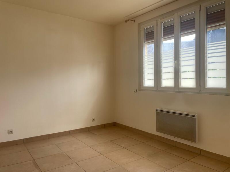 Maison - 98 m² - 7 pièces