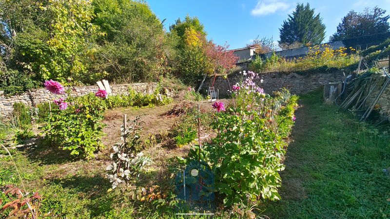 Maison - 200 m² - 8 pièces