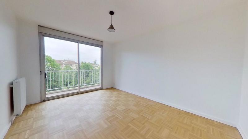 Appartement - 94 m² - 4 pièces