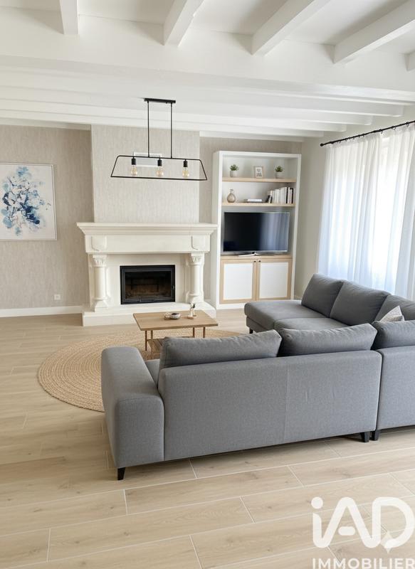 Maison - 187 m² - 7 pièces