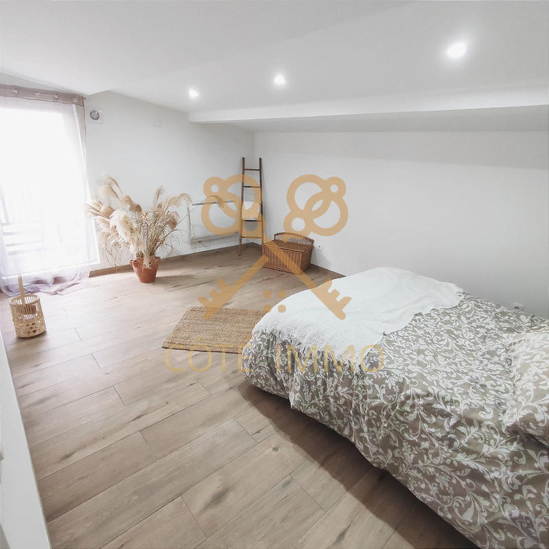 Maison - 90 m² - 3 pièces