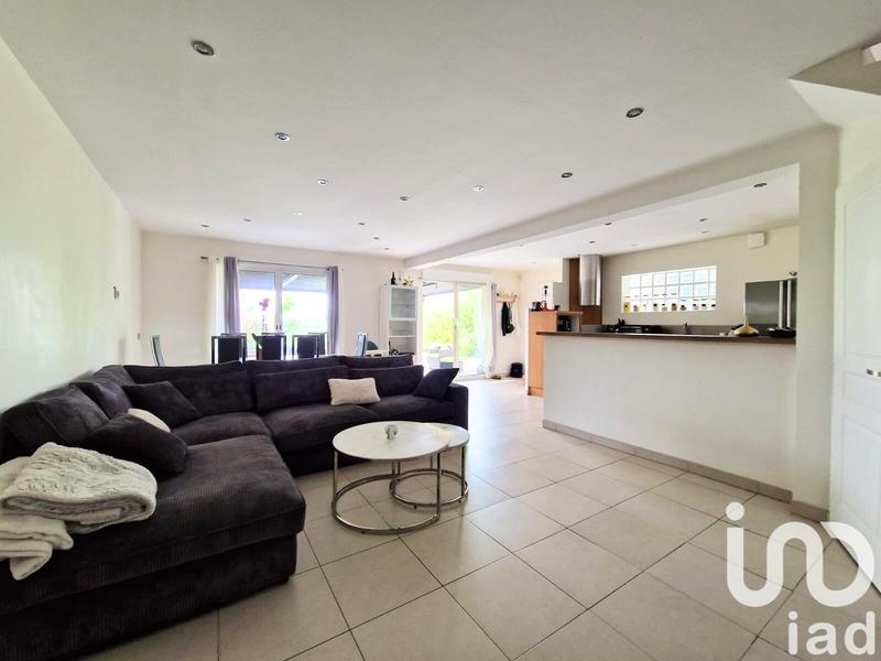 Maison - 107 m² - 5 pièces