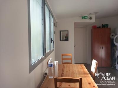 Local commercial - 110 m²