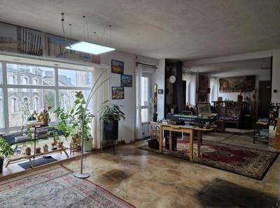 Maison - 170 m² - 5 pièces