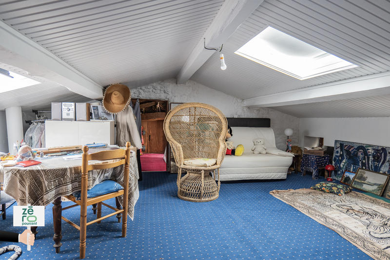 Maison - 167 m² - 6 pièces