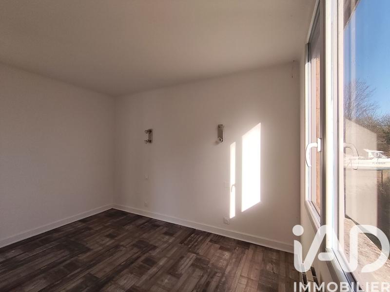 Maison - 99 m² - 5 pièces